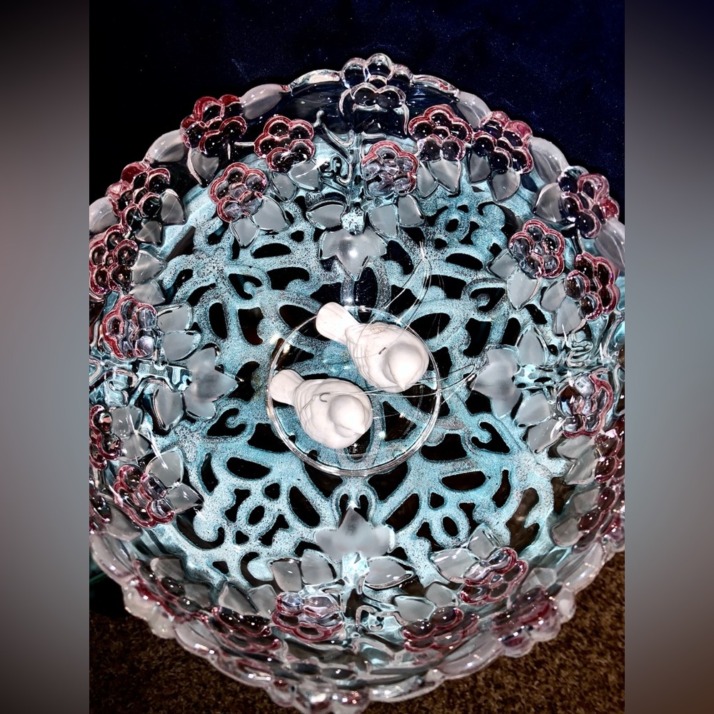 Discontinue mikasa- lead crystal, carmen-rose-bowl